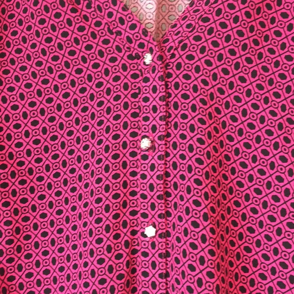 NWOT! GRAND & GREENE magenta pink and black blouse. Rhinestone buttons. Size 2X - Picture 2 of 6